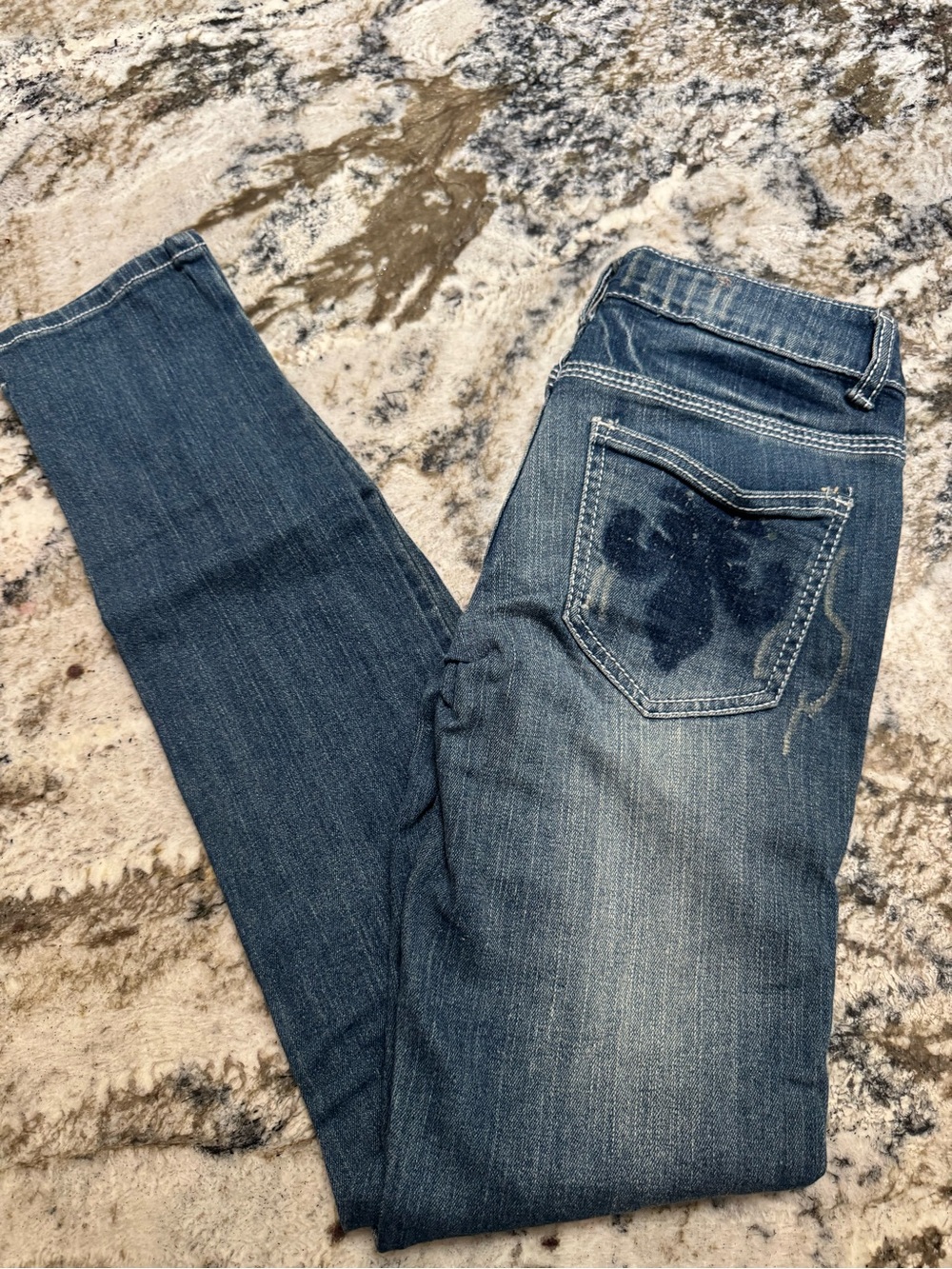 Hot Kiss Women's Skinny Jeans in Dark Blue Wash